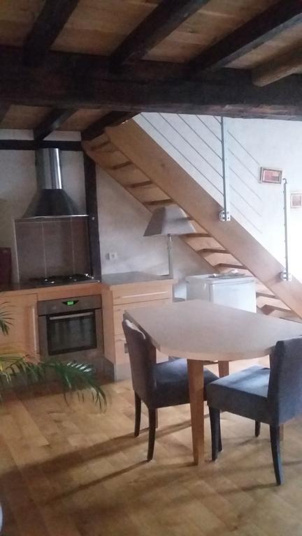 מירפואה Hotel Les Remparts מראה חיצוני תמונה