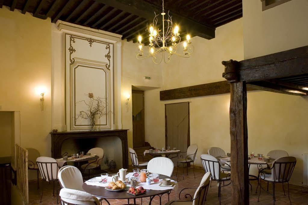 מירפואה Hotel Les Remparts מראה חיצוני תמונה